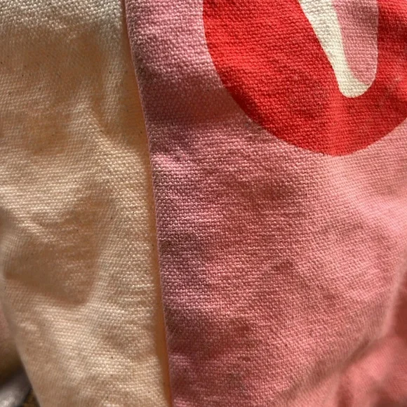 Fluf Organic Cotton Oui Reusable lunch bag with Waterproof Bottom - Picture 2 of 6